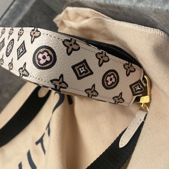 Louis Vuitton wild at heart strap and go - Picture 6 of 7